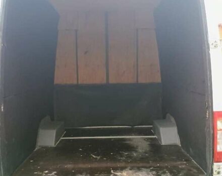 Мерседес Sprinter, объемом двигателя 2.7 л и пробегом 182 тыс. км за 10600 $, фото 7 на Automoto.ua