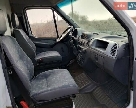 Мерседес Sprinter 2004 в Костополе на Automoto.ua Мерседес Sprinter, объемом двигателя 2.2 л и пробегом 238 тыс. км за 15500 $, фото 17 на Automoto.ua