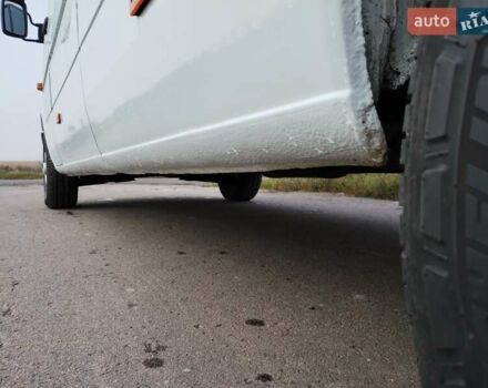Мерседес Sprinter 2004 в Костополе на Automoto.ua Мерседес Sprinter, объемом двигателя 2.2 л и пробегом 238 тыс. км за 15500 $, фото 12 на Automoto.ua
