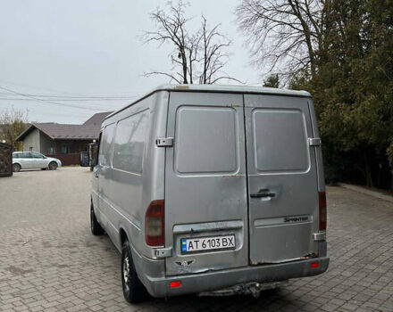Мерседес Sprinter, объемом двигателя 2.2 л и пробегом 400 тыс. км за 3750 $, фото 7 на Automoto.ua