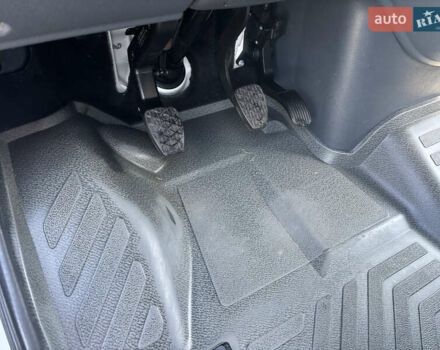 Мерседес Sprinter, об'ємом двигуна 2.7 л та пробігом 220 тис. км за 18700 $, фото 21 на Automoto.ua