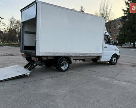 Мерседес Sprinter, объемом двигателя 2.2 л и пробегом 360 тыс. км за 13500 $, фото 8 на Automoto.ua