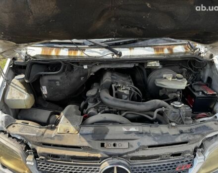 Мерседес Sprinter, объемом двигателя 2.2 л и пробегом 458 тыс. км за 5500 $, фото 5 на Automoto.ua