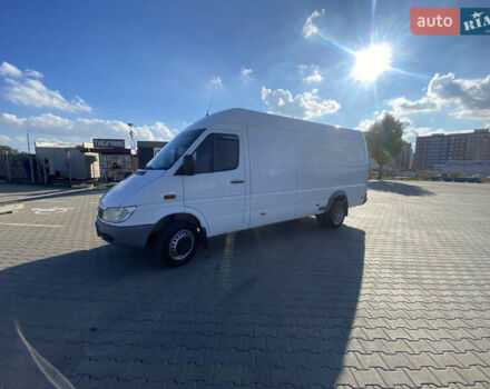 Мерседес Sprinter, объемом двигателя 2.7 л и пробегом 490 тыс. км за 16200 $, фото 1 на Automoto.ua