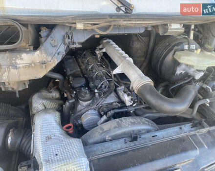 Мерседес Sprinter, объемом двигателя 2.7 л и пробегом 490 тыс. км за 16200 $, фото 10 на Automoto.ua