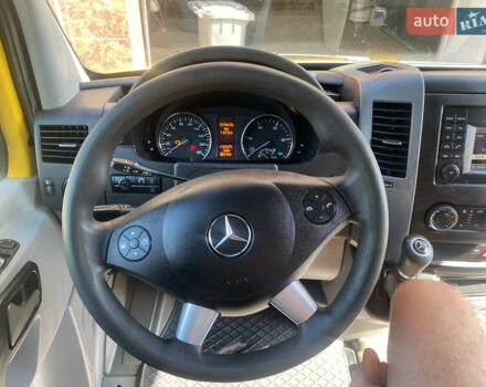Мерседес Sprinter, об'ємом двигуна 2.2 л та пробігом 310 тис. км за 18800 $, фото 9 на Automoto.ua