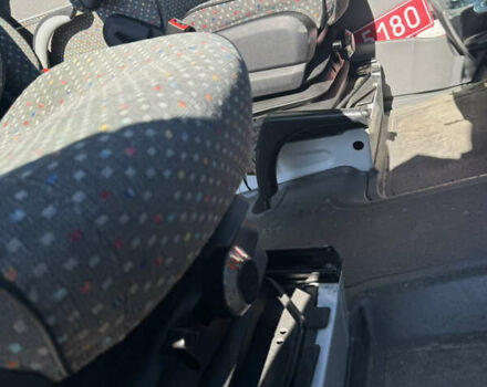 Мерседес Sprinter, объемом двигателя 3 л и пробегом 400 тыс. км за 29999 $, фото 25 на Automoto.ua