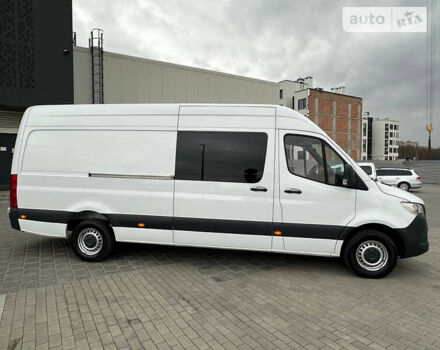 Мерседес Sprinter, объемом двигателя 0 л и пробегом 396 тыс. км за 25990 $, фото 7 на Automoto.ua