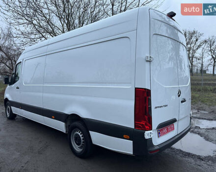 Мерседес Sprinter, объемом двигателя 2.2 л и пробегом 246 тыс. км за 24700 $, фото 21 на Automoto.ua