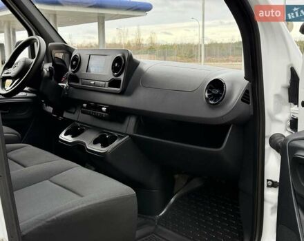 Мерседес Sprinter, объемом двигателя 0 л и пробегом 250 тыс. км за 24850 $, фото 14 на Automoto.ua