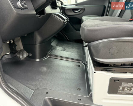 Мерседес Sprinter, объемом двигателя 2.14 л и пробегом 251 тыс. км за 27300 $, фото 24 на Automoto.ua