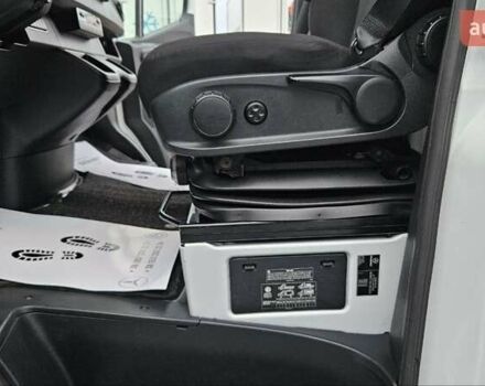 Мерседес Sprinter, объемом двигателя 2.2 л и пробегом 191 тыс. км за 29800 $, фото 35 на Automoto.ua