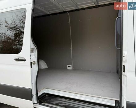 Мерседес Sprinter, объемом двигателя 0 л и пробегом 250 тыс. км за 24850 $, фото 18 на Automoto.ua