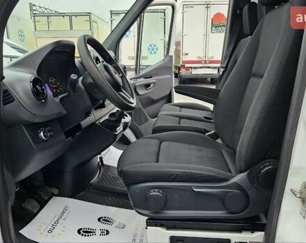 Мерседес Sprinter, объемом двигателя 2.2 л и пробегом 172 тыс. км за 24800 $, фото 33 на Automoto.ua