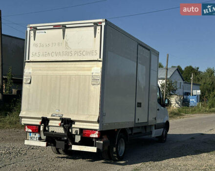 Мерседес Sprinter, объемом двигателя 2.2 л и пробегом 200 тыс. км за 29800 $, фото 2 на Automoto.ua