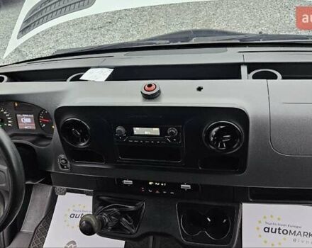 Мерседес Sprinter, объемом двигателя 2.2 л и пробегом 172 тыс. км за 24800 $, фото 30 на Automoto.ua