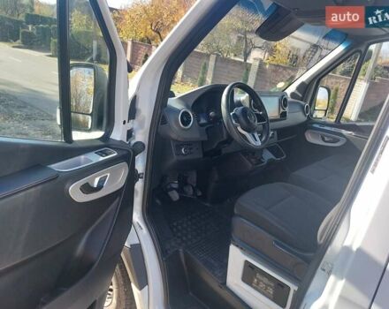Мерседес Sprinter, объемом двигателя 2.14 л и пробегом 210 тыс. км за 28500 $, фото 7 на Automoto.ua