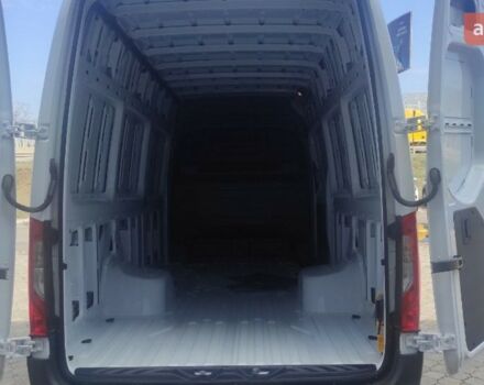 Мерседес Sprinter, объемом двигателя 2.14 л и пробегом 0 тыс. км за 60140 $, фото 2 на Automoto.ua