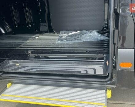 Мерседес Sprinter, объемом двигателя 1.95 л и пробегом 0 тыс. км за 99302 $, фото 17 на Automoto.ua