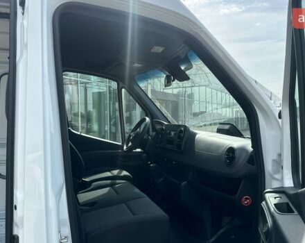Мерседес Sprinter, объемом двигателя 0 л и пробегом 0 тыс. км за 60434 $, фото 10 на Automoto.ua