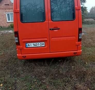 Мерседес Sprinter, объемом двигателя 2.69 л и пробегом 280 тыс. км за 12700 $, фото 3 на Automoto.ua