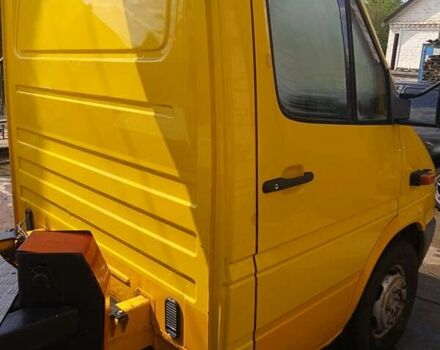 Мерседес Sprinter, объемом двигателя 2.7 л и пробегом 408 тыс. км за 29500 $, фото 9 на Automoto.ua