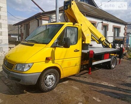 Мерседес Sprinter, объемом двигателя 2.7 л и пробегом 408 тыс. км за 29500 $, фото 1 на Automoto.ua
