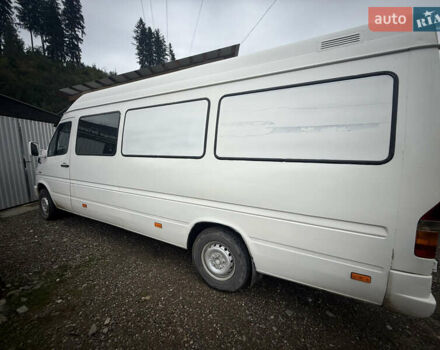 Мерседес Sprinter, объемом двигателя 2.9 л и пробегом 700 тыс. км за 7000 $, фото 3 на Automoto.ua