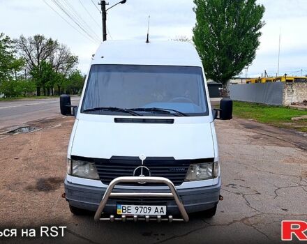 Мерседес Sprinter, объемом двигателя 2.3 л и пробегом 313 тыс. км за 6500 $, фото 1 на Automoto.ua