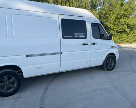 Мерседес Sprinter, объемом двигателя 2.15 л и пробегом 620 тыс. км за 10200 $, фото 16 на Automoto.ua