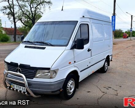 Мерседес Sprinter, объемом двигателя 2.3 л и пробегом 313 тыс. км за 6500 $, фото 2 на Automoto.ua