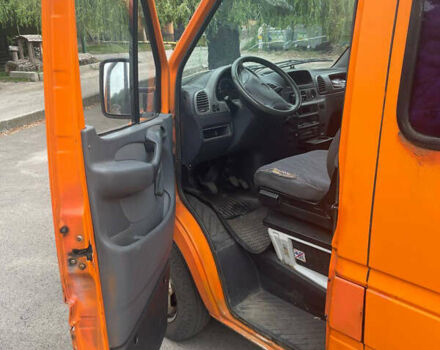 Мерседес Sprinter, об'ємом двигуна 2.7 л та пробігом 270 тис. км за 9900 $, фото 2 на Automoto.ua