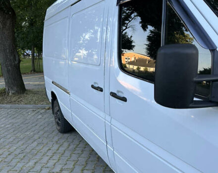Мерседес Sprinter, об'ємом двигуна 2.7 л та пробігом 800 тис. км за 7400 $, фото 33 на Automoto.ua