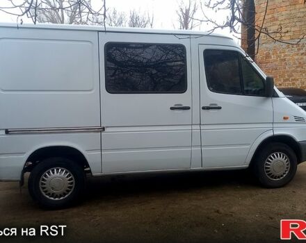 Мерседес Sprinter, объемом двигателя 2.2 л и пробегом 550 тыс. км за 4500 $, фото 4 на Automoto.ua