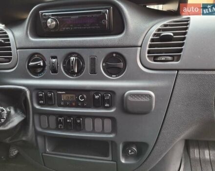 Мерседес Sprinter 2002 в Нововолынск на Automoto.ua Мерседес Sprinter, объемом двигателя 2.7 л и пробегом 967 тыс. км за 12000 $, фото 6 на Automoto.ua