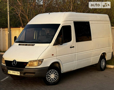 Мерседес Sprinter, объемом двигателя 2.2 л и пробегом 400 тыс. км за 6500 $, фото 2 на Automoto.ua