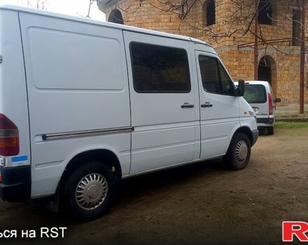 Мерседес Sprinter, объемом двигателя 2.2 л и пробегом 550 тыс. км за 4500 $, фото 3 на Automoto.ua