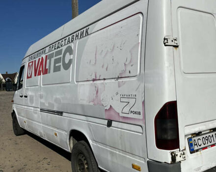 Мерседес Sprinter, объемом двигателя 2.2 л и пробегом 700 тыс. км за 7000 $, фото 3 на Automoto.ua