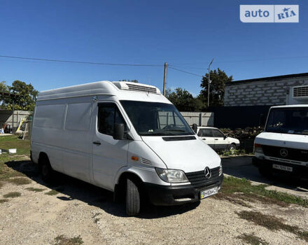 Мерседес Sprinter, объемом двигателя 2.2 л и пробегом 530 тыс. км за 6500 $, фото 4 на Automoto.ua
