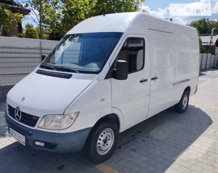 Мерседес Sprinter, объемом двигателя 2.15 л и пробегом 500 тыс. км за 8400 $, фото 2 на Automoto.ua