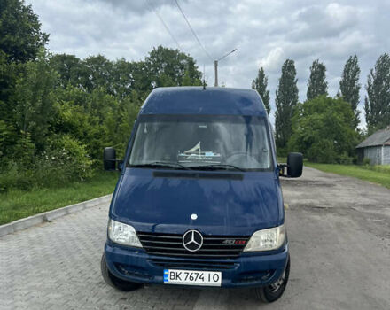 Мерседес Sprinter, объемом двигателя 2.7 л и пробегом 480 тыс. км за 7700 $, фото 1 на Automoto.ua