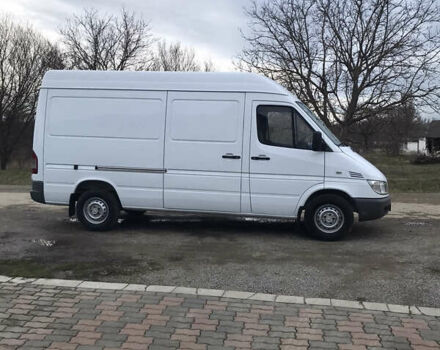 Мерседес Sprinter, объемом двигателя 2.15 л и пробегом 216 тыс. км за 13900 $, фото 5 на Automoto.ua