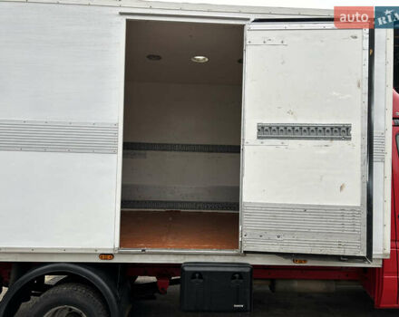 Мерседес Sprinter, об'ємом двигуна 2.7 л та пробігом 285 тис. км за 17000 $, фото 18 на Automoto.ua