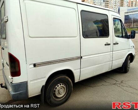 Мерседес Sprinter, объемом двигателя 22 л и пробегом 600 тыс. км за 5700 $, фото 3 на Automoto.ua