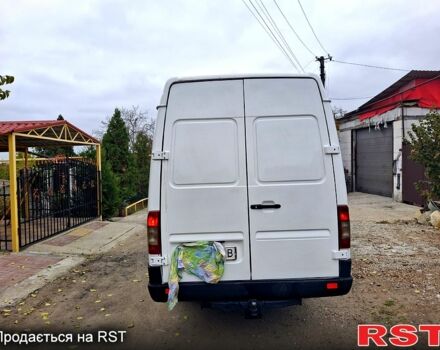 Мерседес Sprinter, объемом двигателя 2.7 л и пробегом 740 тыс. км за 12000 $, фото 3 на Automoto.ua