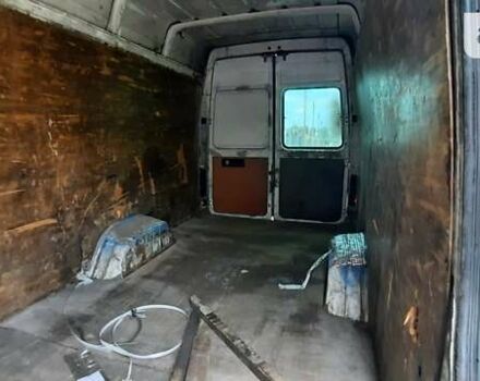 Мерседес Sprinter, объемом двигателя 2.15 л и пробегом 700 тыс. км за 8500 $, фото 7 на Automoto.ua