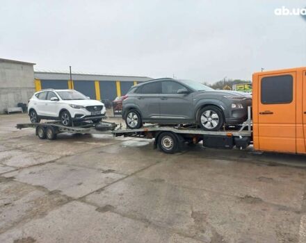 Мерседес Sprinter, об'ємом двигуна 2.7 л та пробігом 500 тис. км за 10200 $, фото 3 на Automoto.ua
