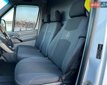 Мерседес Sprinter, объемом двигателя 2.1 л и пробегом 367 тыс. км за 15000 $, фото 21 на Automoto.ua
