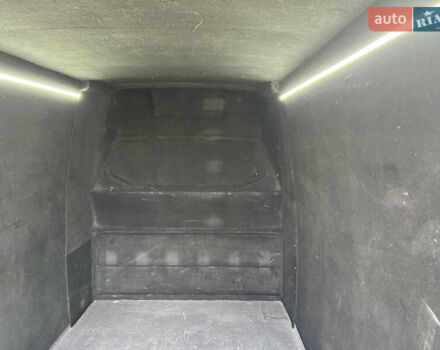 Мерседес Sprinter, объемом двигателя 3 л и пробегом 465 тыс. км за 22700 $, фото 4 на Automoto.ua