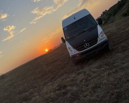 Мерседес Sprinter, объемом двигателя 2.1 л и пробегом 301 тыс. км за 14500 $, фото 1 на Automoto.ua